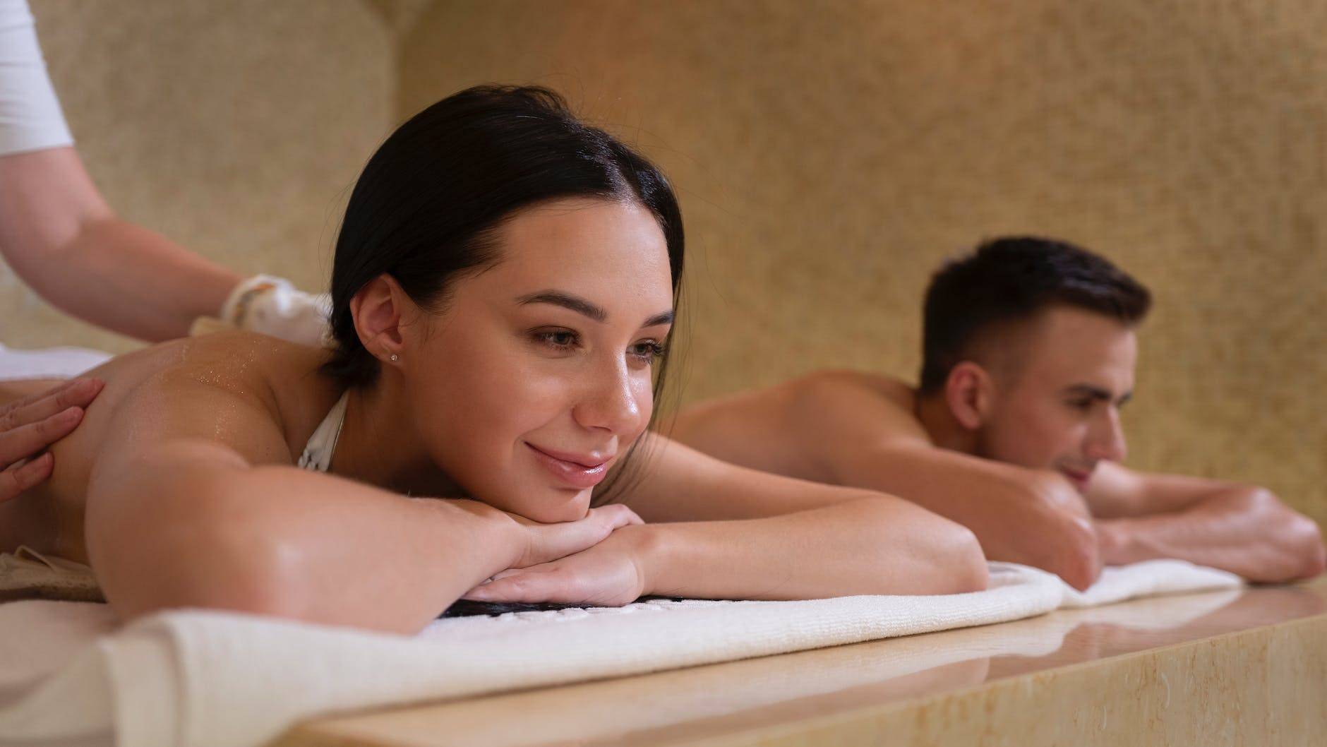 a couple receiving a massage , cool Date Ideas for Couples